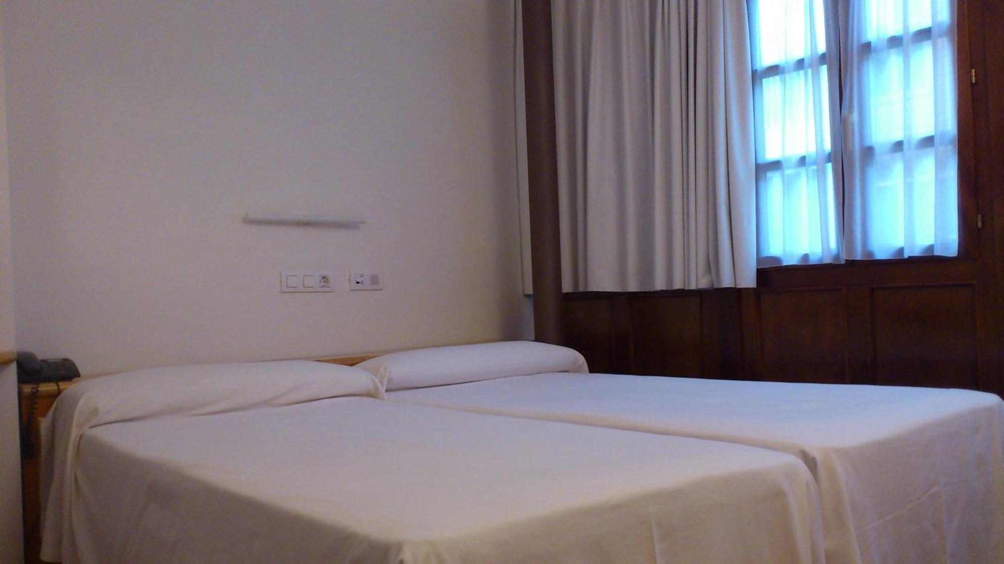 Hotel La Plaza I à Luanco Extérieur photo